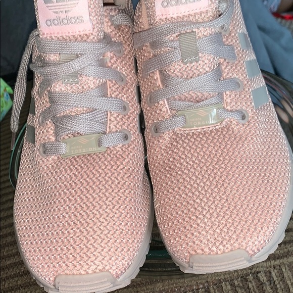 {keywor d} adidas zx flux 24